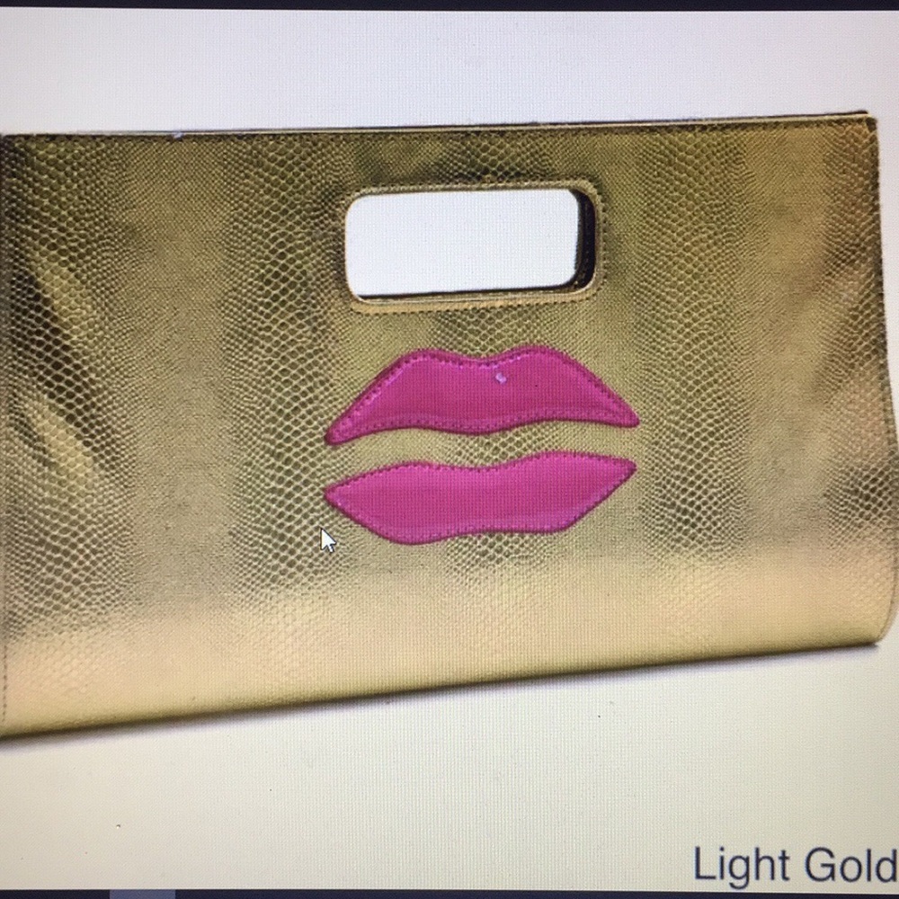 Gold clutch